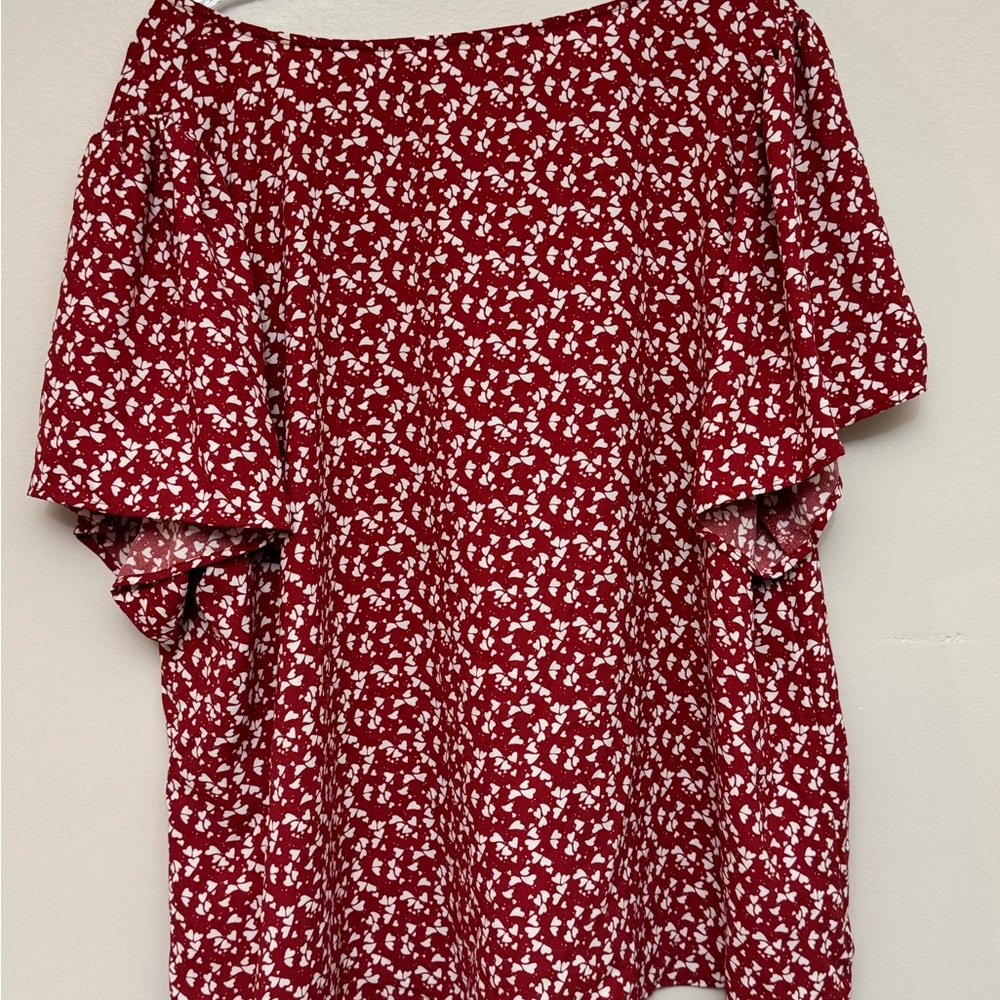 LC Lauren Conrad Red Floral V-Neck Short Sleeve Blouse - Picture 5 of 7
